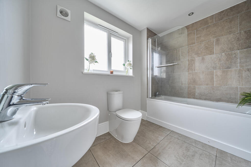 Additional image 13 of Engine Close, Bromsgrove, B60