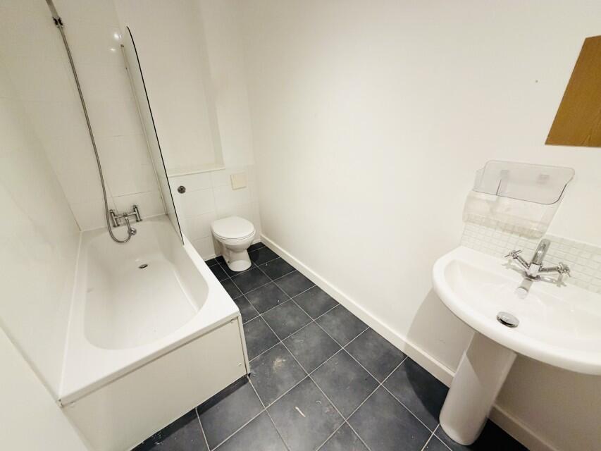 Additional image 5 of High Street, Bromsgrove, B61