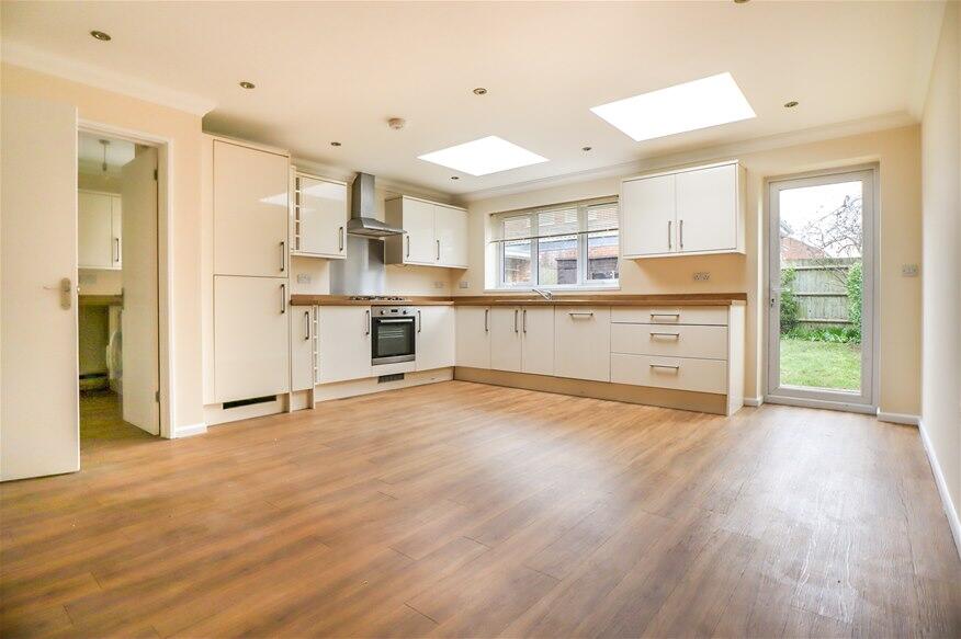 Additional image 2 of Chesterton Avenue, Harpenden, AL5