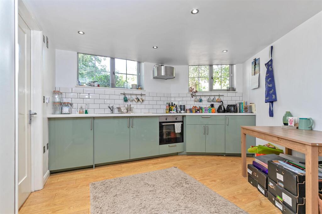 Additional image 24 of The Park, St. Albans