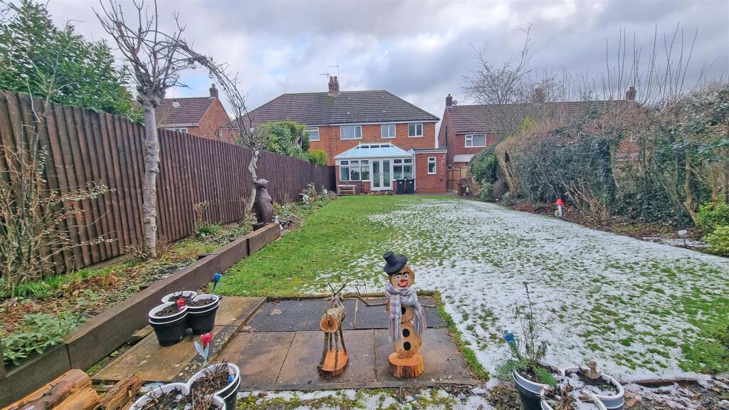 Additional image 13 of Douglas Road, Hollywood