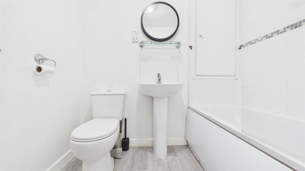 Additional image 16 of Whitefriars Drive, Halesowen