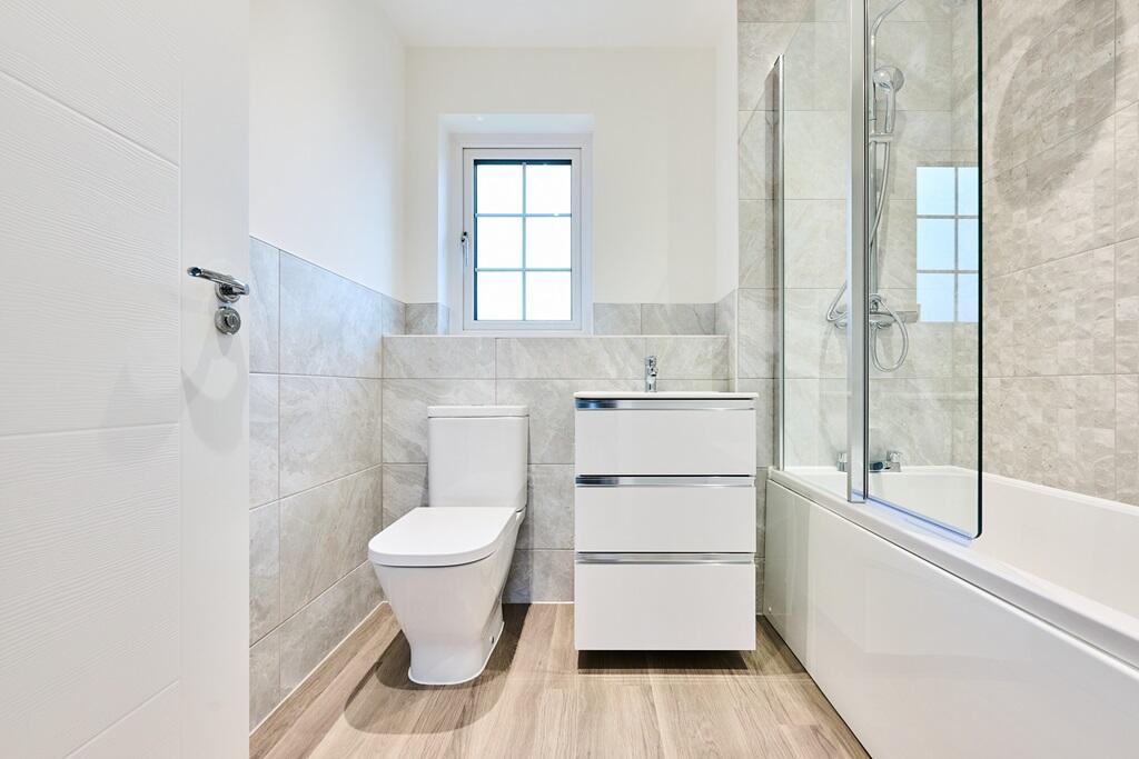 Additional image 11 of Bullens Green Lane,
Colney Heath,
AL4 0QR