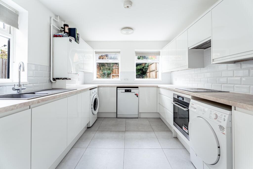 Additional image 5 of Victoria Street, St Albans, Herts, AL1