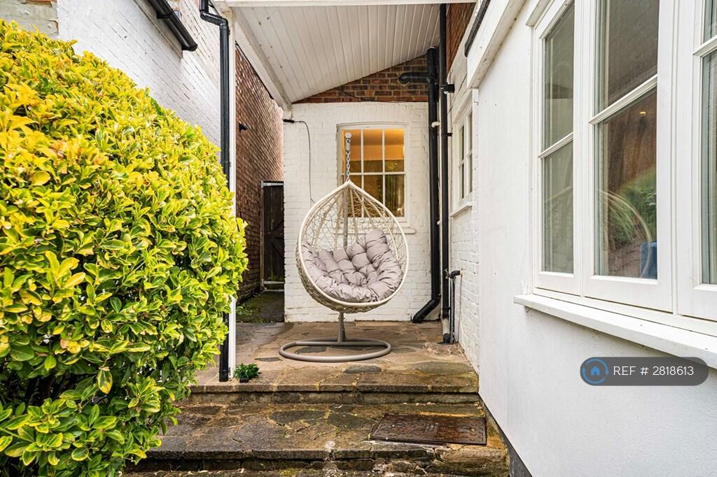 Additional image 15 of Fishpool St, St Albans, AL3