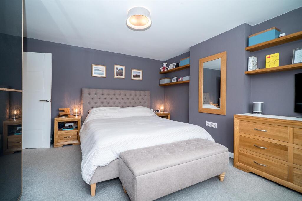 Additional image 19 of Harpenden Road, St. Albans