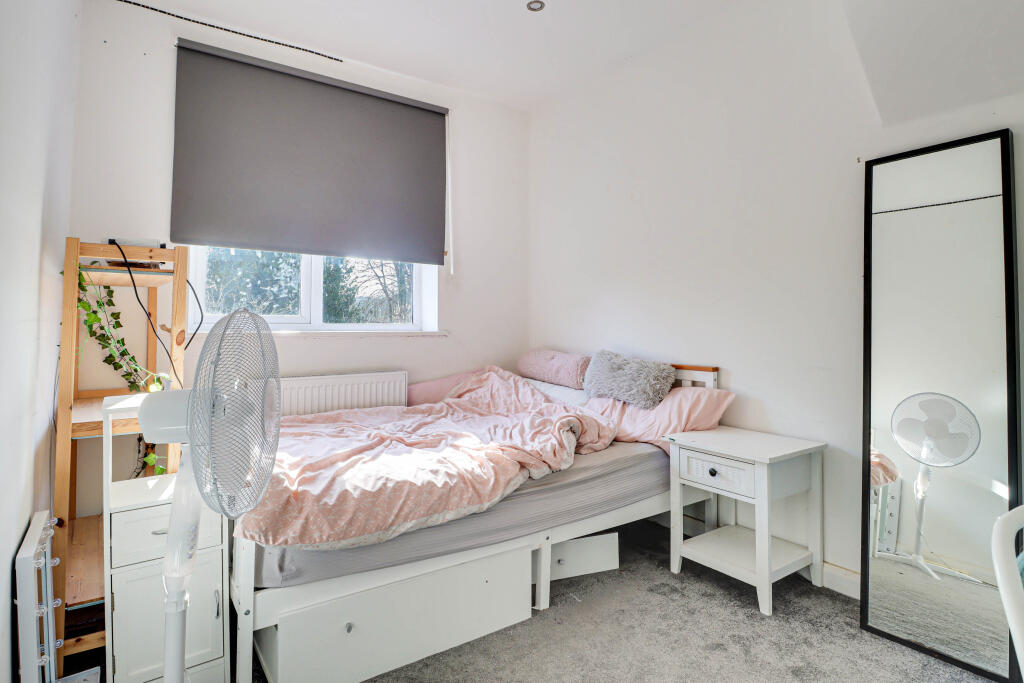 Additional image 10 of Glemsford Drive, Harpenden, Hertfordshire, AL5