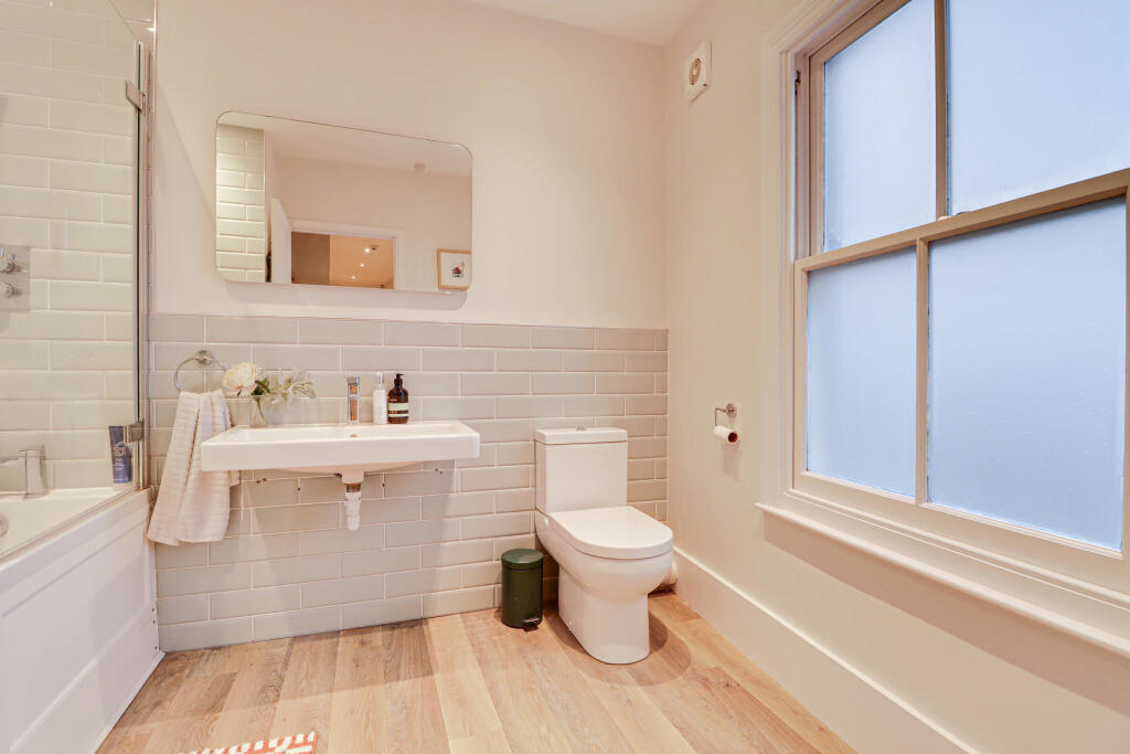 Additional image 8 of High Street, Harpenden, Hertfordshire, AL5