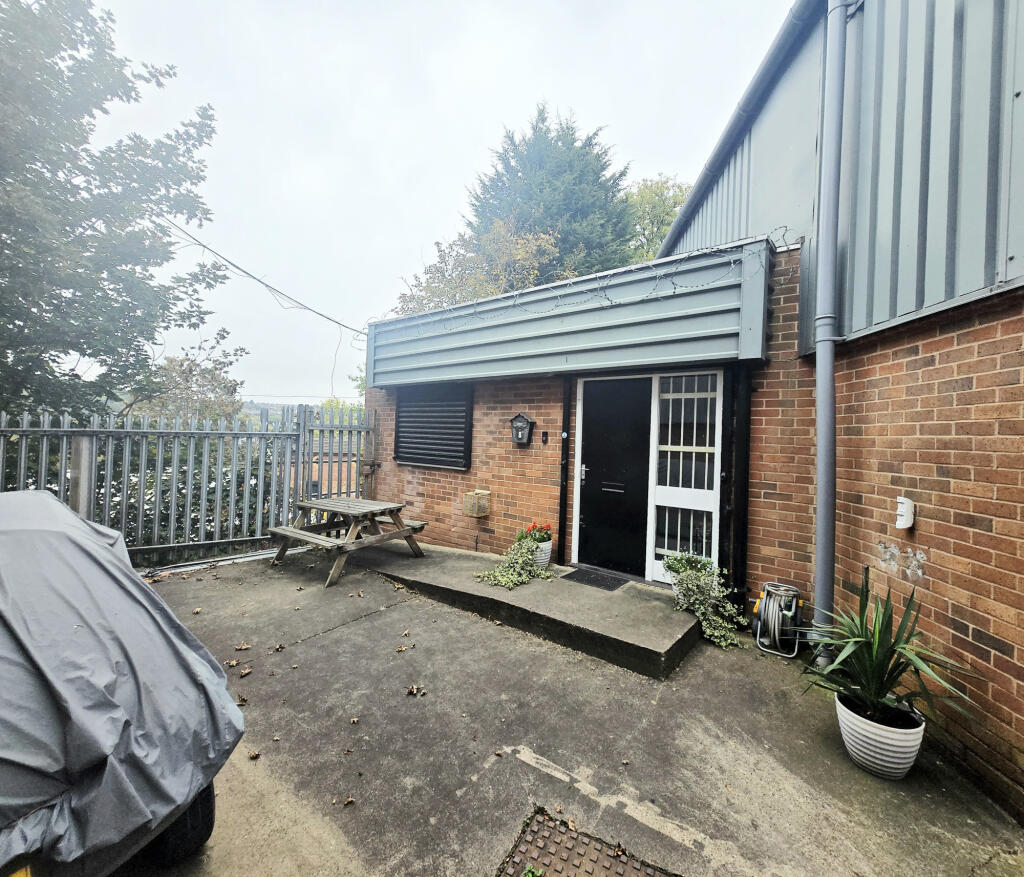 Additional image 9 of Beaver Park, Hayseech Road, Halesowen, West Midlands, B633PD