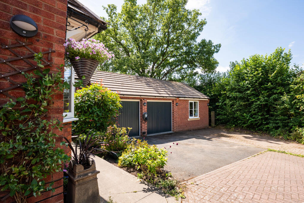 Additional image 28 of Penshurst Road Bromsgrove, Worcestershire, B60 2SL