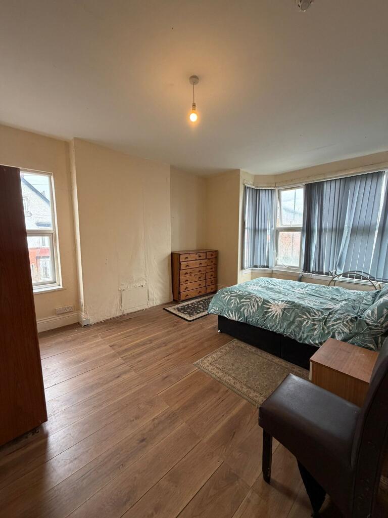 Additional image 4 of Rooms available - Showell Green Lane, Sparkhill, B11
