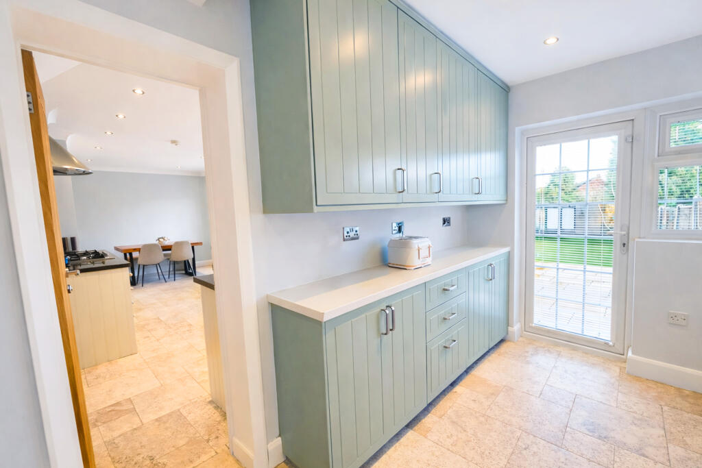 Additional image 11 of Caledon Road, St. Albans, AL2