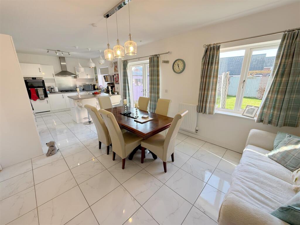 Additional image 16 of Damson Way, Bidford-On-Avon, Alcester