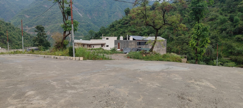 Sahastradhara Road, Dehradun