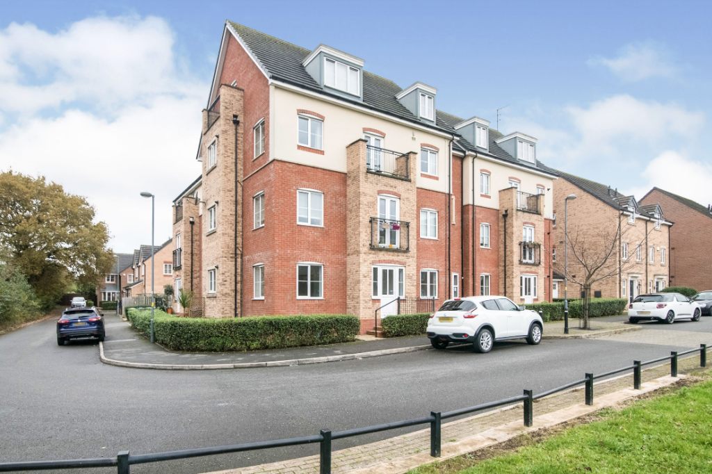 Riverpark Way, Northfield, B31