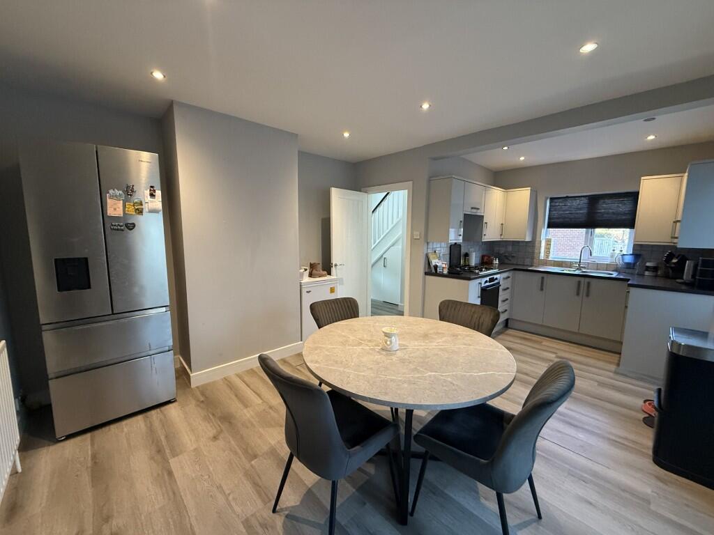 Additional image 30 of Montgomery Close, Bromsgrove, B61 0PG