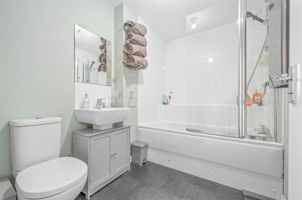 Additional image 8 of Copenhagen Way, Bidford-On-Avon, Alcester