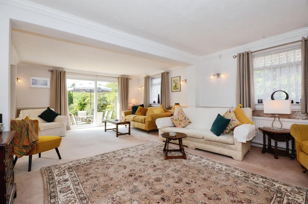 Additional image 4 of Old Watling Street, Flamstead, St. Albans