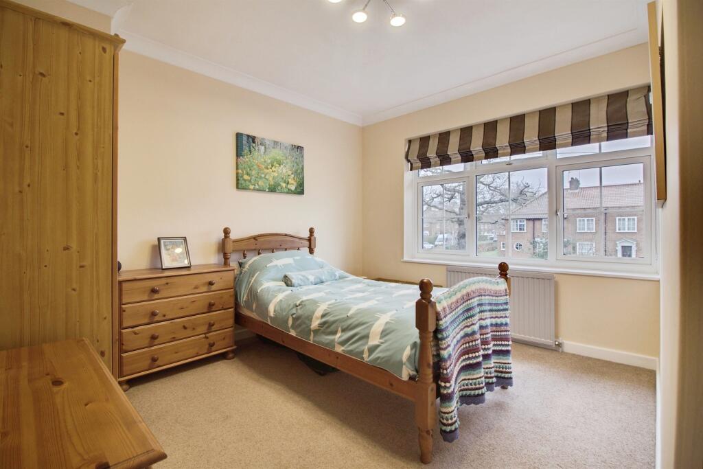 Additional image 15 of Woodhall Lane, Welwyn Garden City