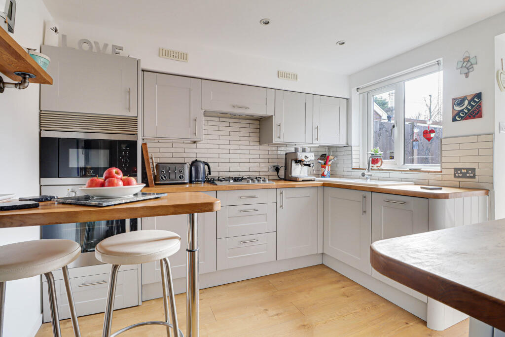 Additional image 4 of Luton Road, Harpenden, Hertfordshire, AL5