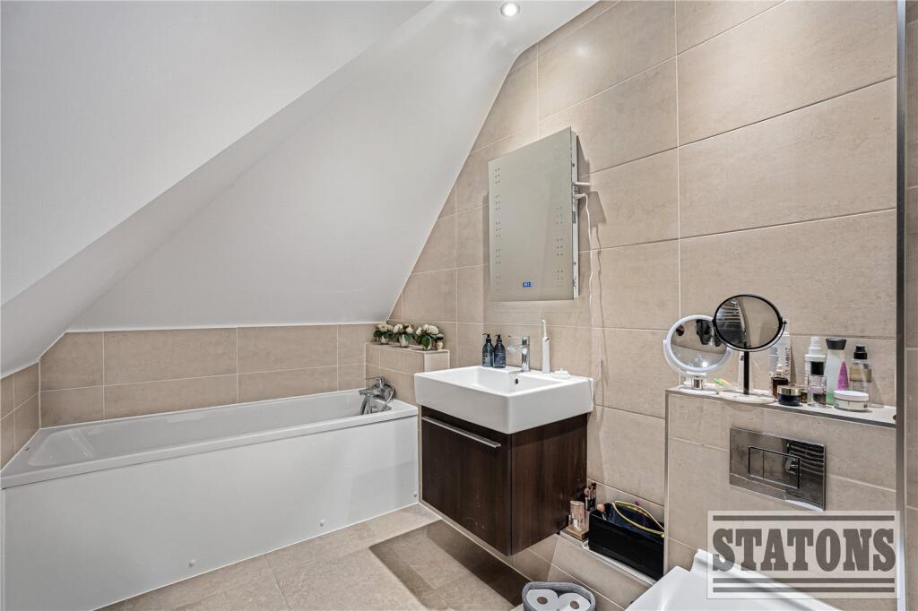 Additional image 14 of Green Close, Brookmans Park, Hertfordshire, AL9