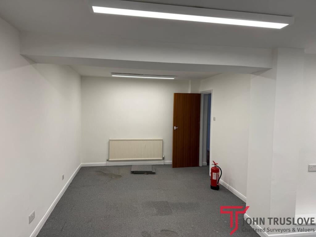 Additional image 6 of First Floor, 20 St. John Street, Bromsgrove, B61 8QY