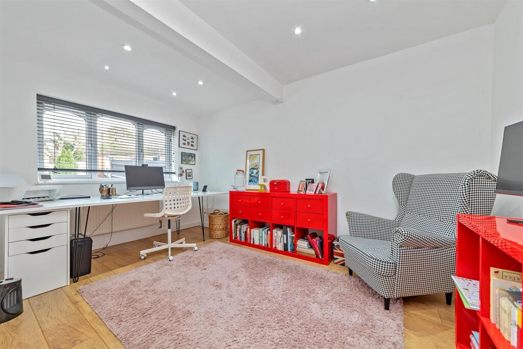 Additional image 6 of Tennyson Road, St. Albans