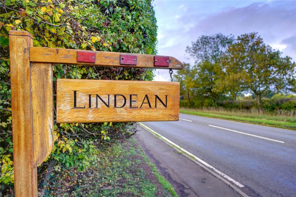 Additional image 34 of Worcester Road, Upton Warren, Bromsgrove, Worcestershire, B61