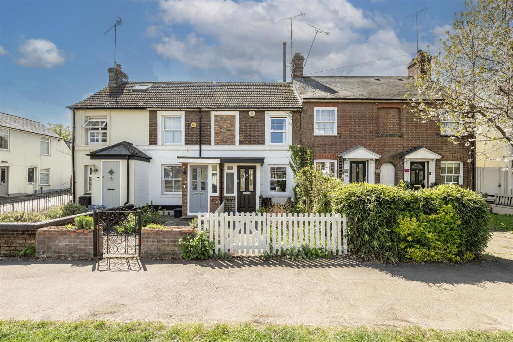 Luton Road, Harpenden