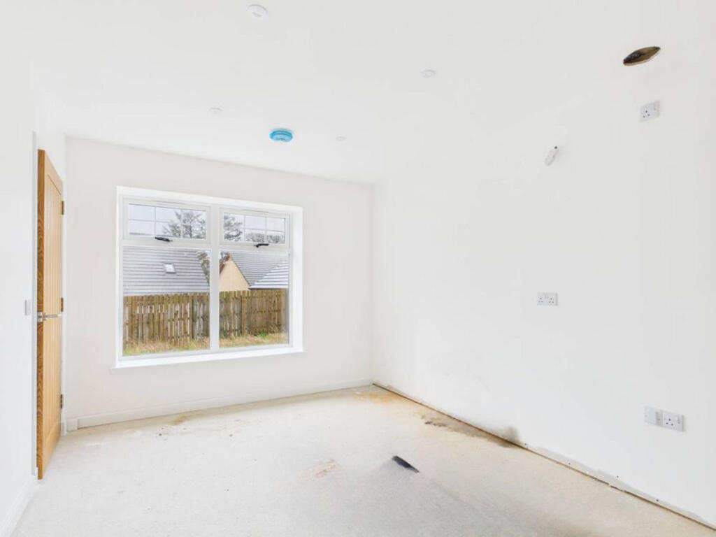 Additional image 3 of Hilton Avenue, Banff, AB45