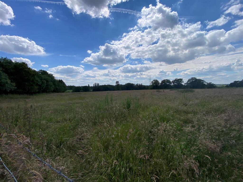 Additional image 20 of Lower Woodside Farm, Westfield, Brookmans Park