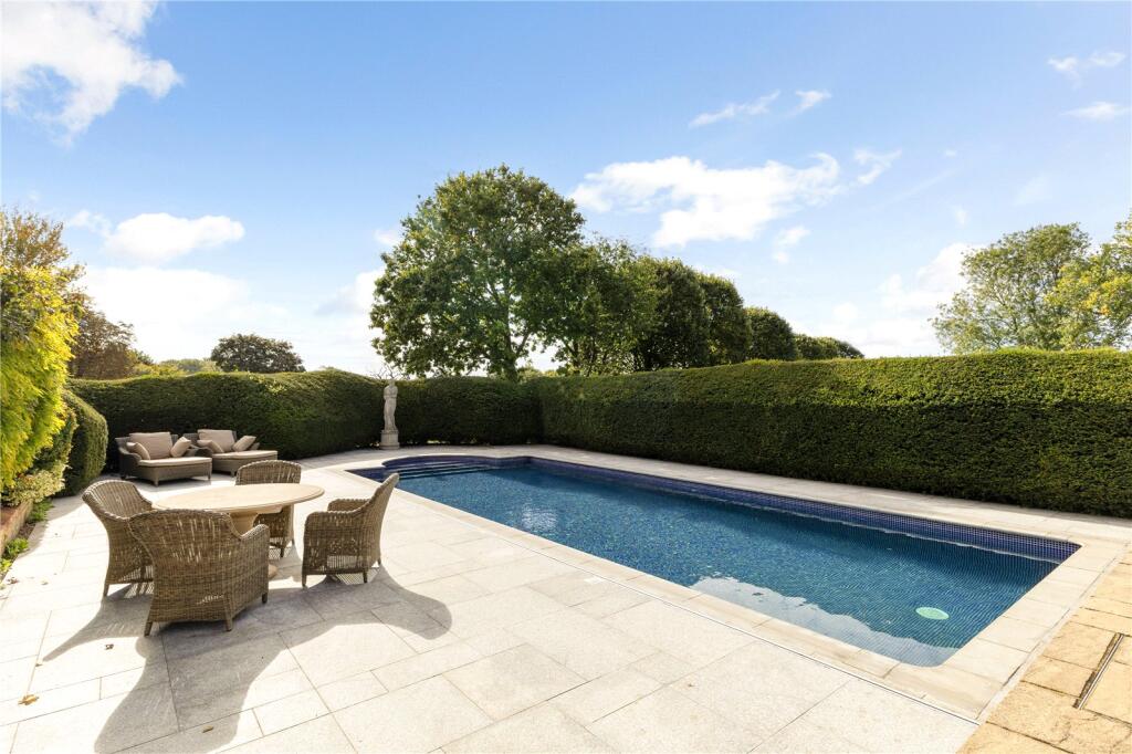 Additional image 45 of Rabley Heath Road, Welwyn, Hertfordshire, AL6