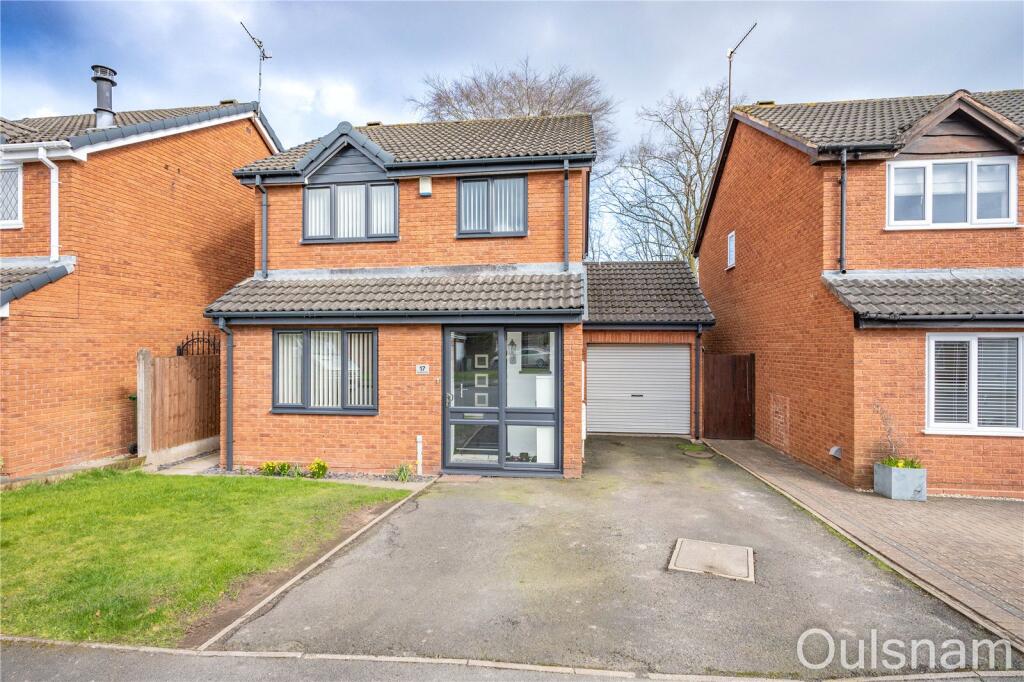 Woodbank Drive, Catshill, Bromsgrove, Worcestershire, B61