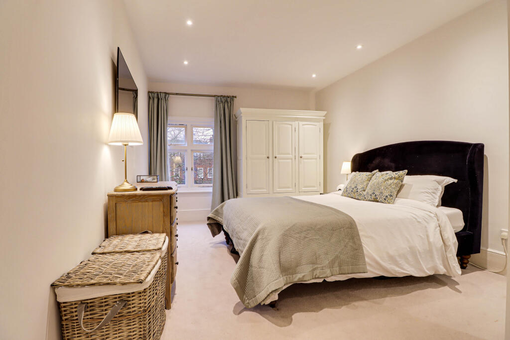 Additional image 6 of High Street, Harpenden, Hertfordshire, AL5