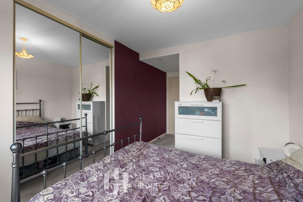 Additional image 8 of Park View Close, St. Albans, AL1 5TT