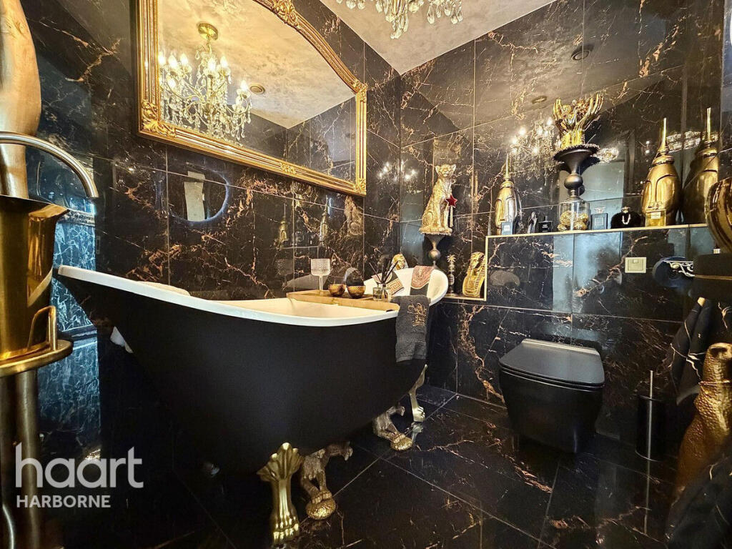 Luxury Apartment, Park Central