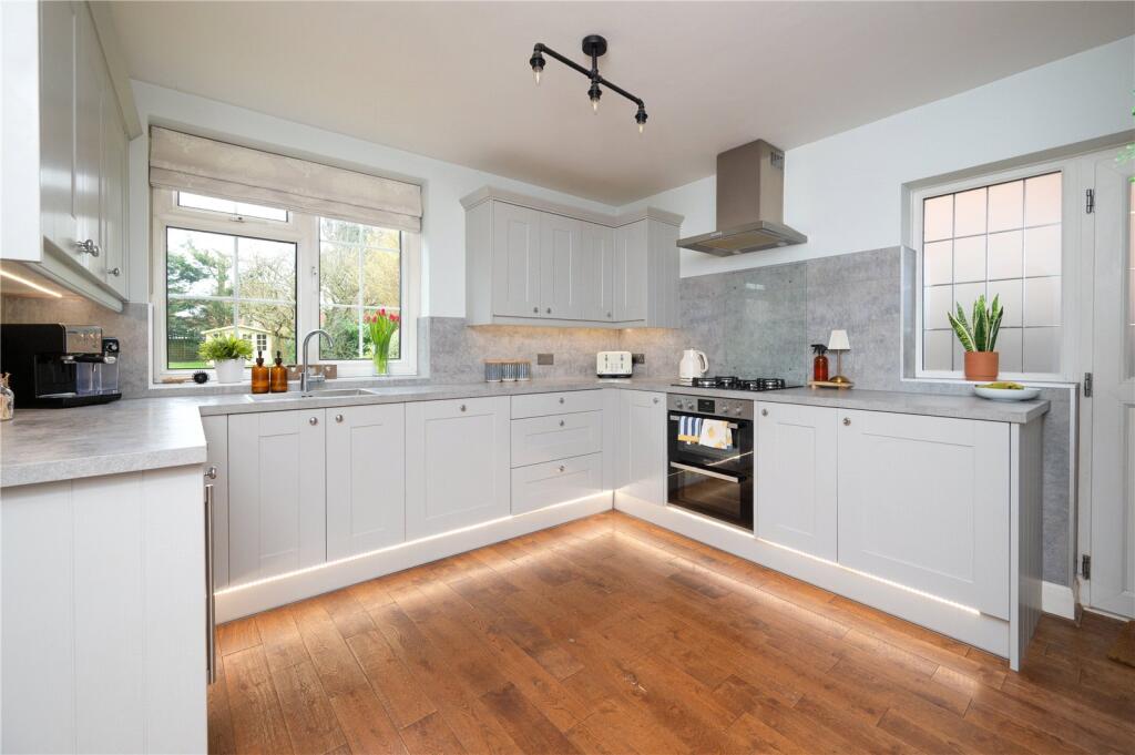 Additional image 3 of Stanley Avenue, St. Albans, Hertfordshire