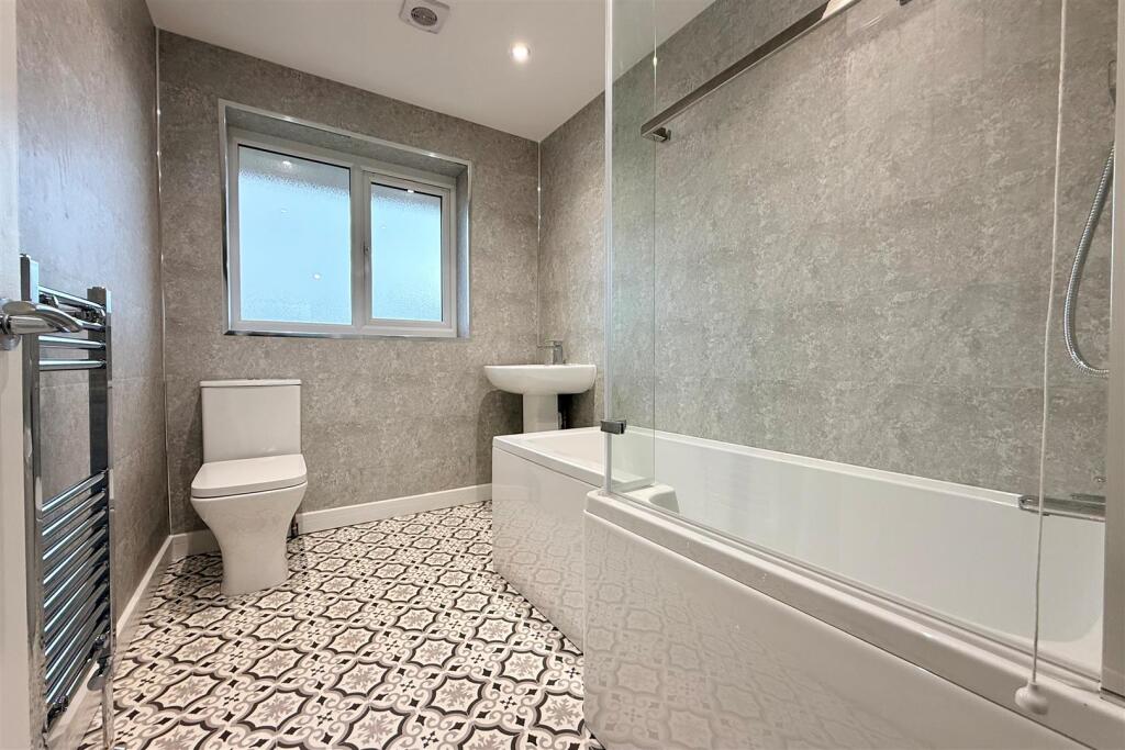 Additional image 10 of Fairfield Grove, Halesowen