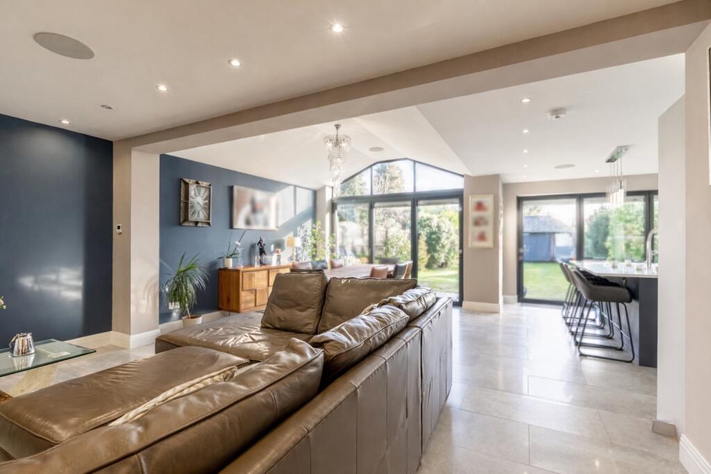 Additional image 8 of Cuckmans Drive, St. Albans, AL2