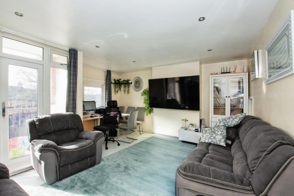 Additional image 6 of Darfield Walk, Birmingham, West Midlands, B12