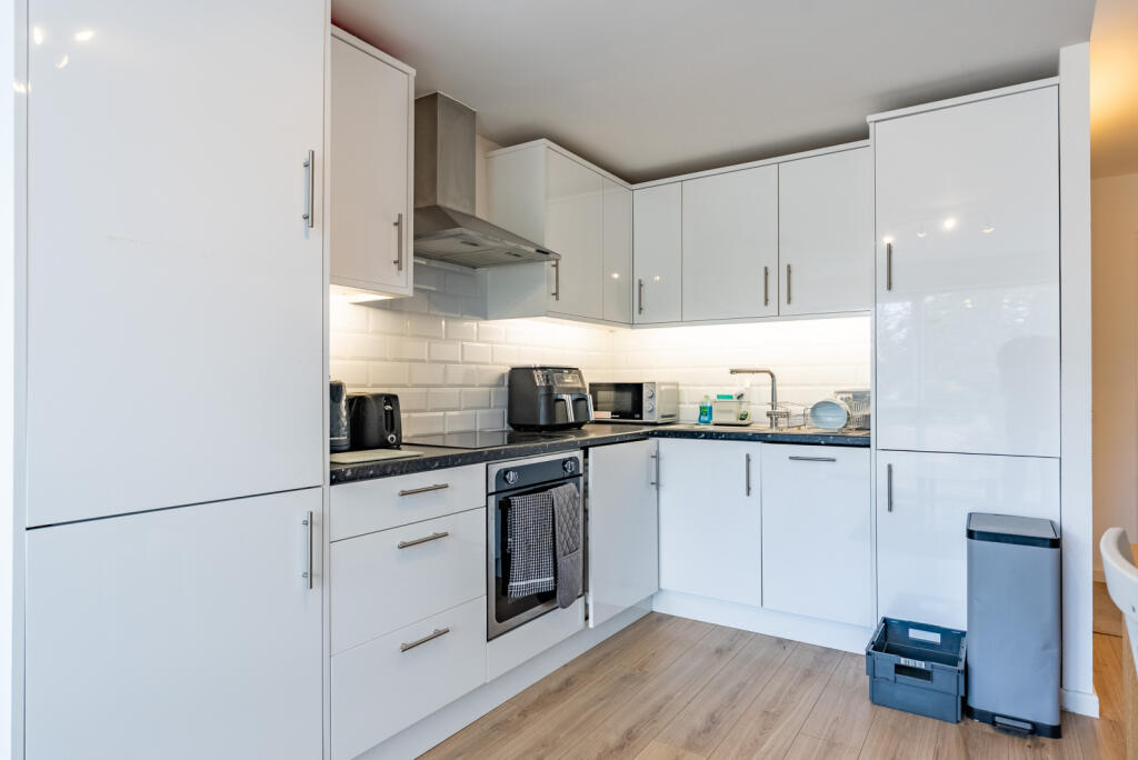 Additional image 6 of Meadow Close, London Colney, St Albans, Herts, AL2