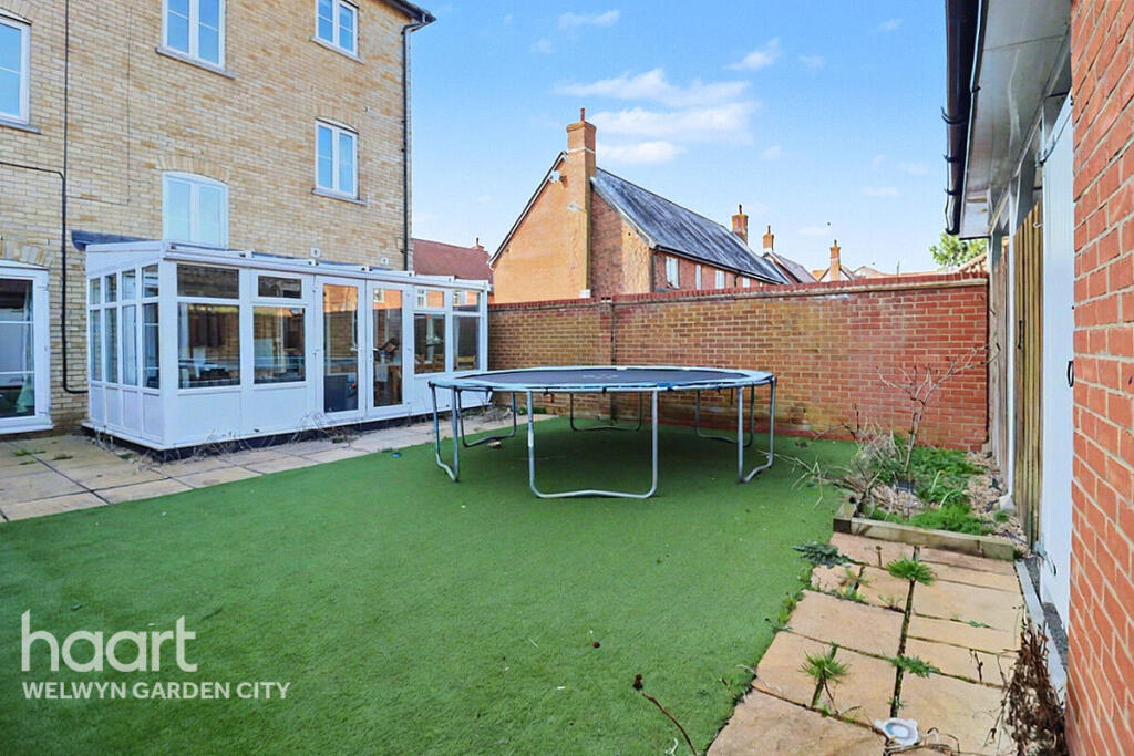 Additional image 24 of Fillingham Way, Hatfield