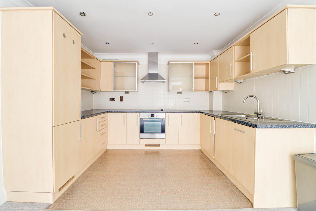 Additional image 4 of London Road, St. Albans, Hertfordshire, AL1