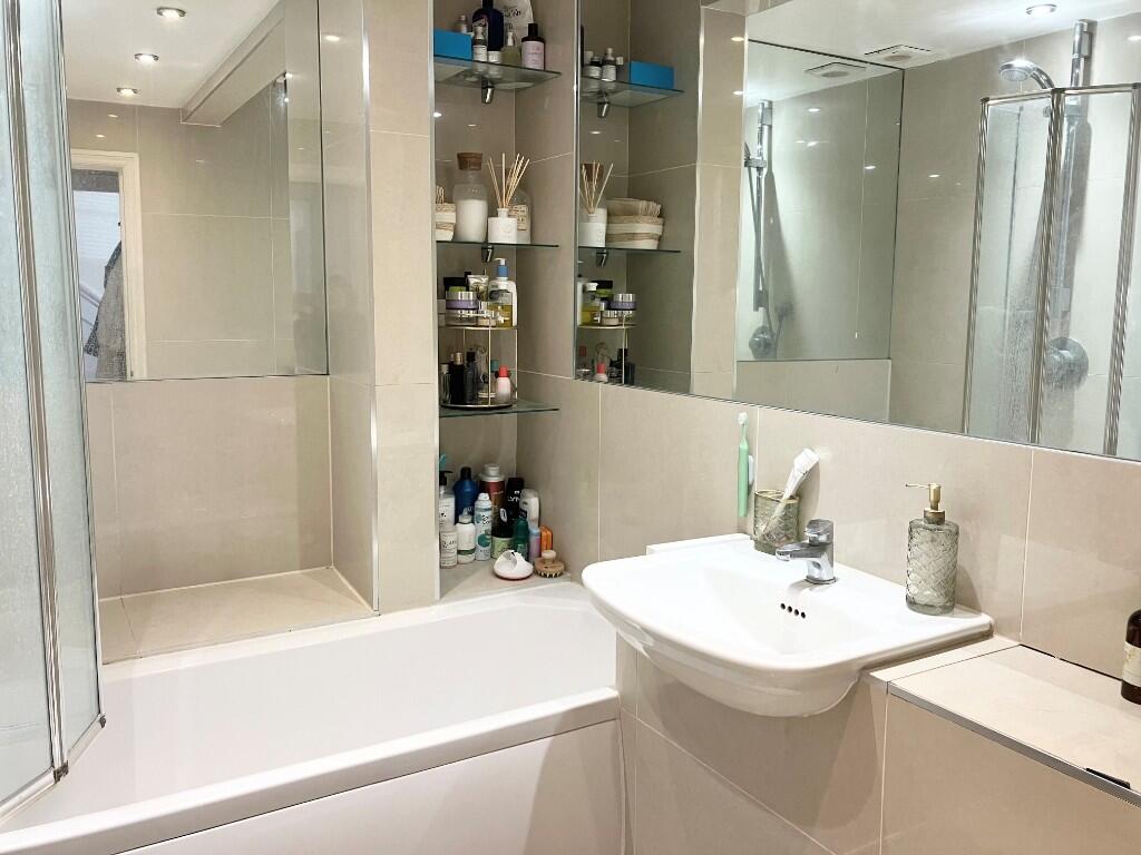 Additional image 5 of Hart Road, St. Albans, Hertfordshire, AL1 1NF