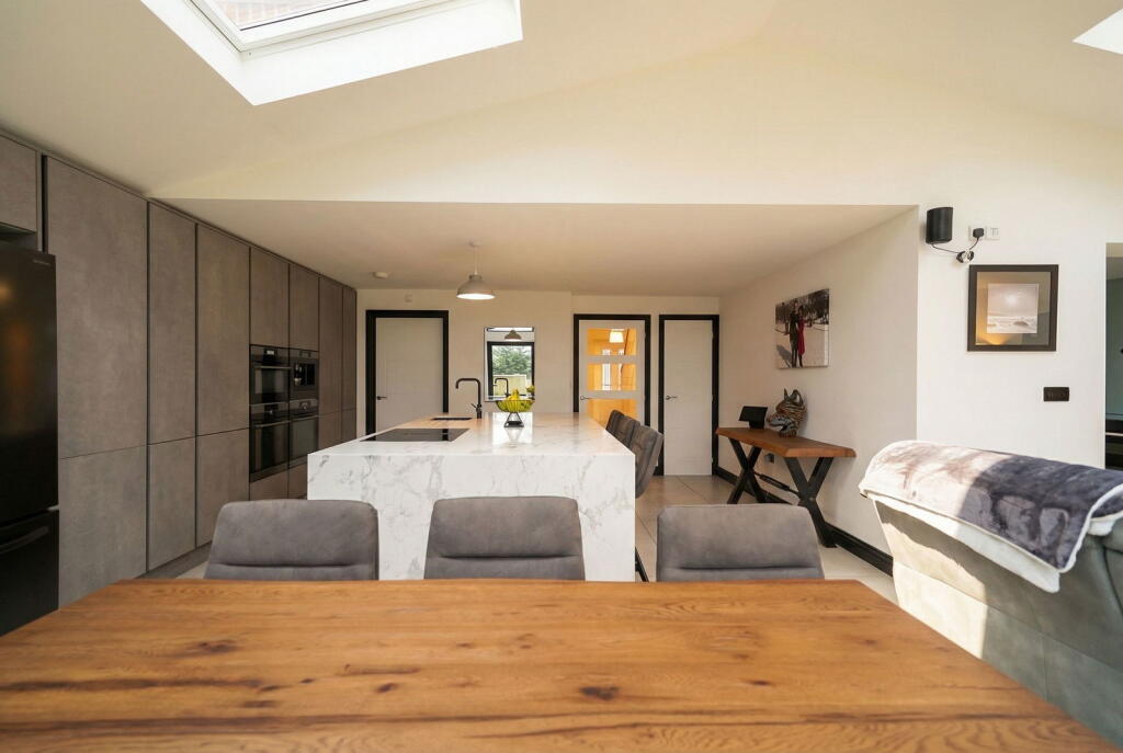 Additional image 10 of Burnham Road, Wythall