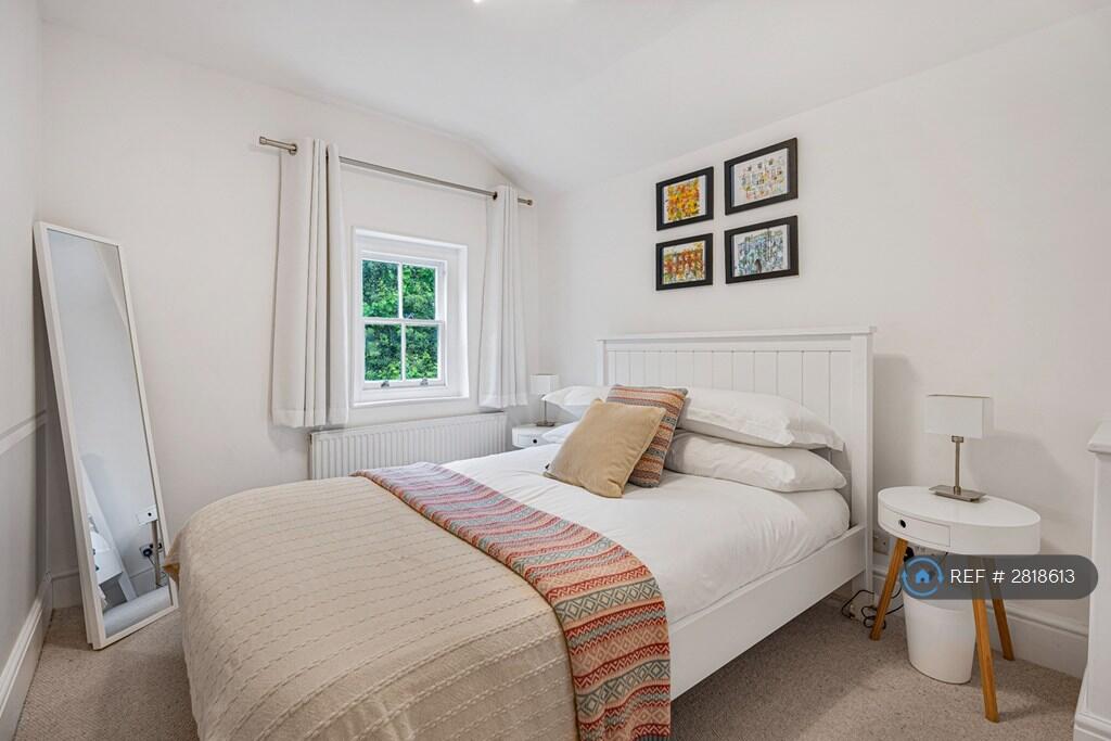 Additional image 13 of Fishpool St, St Albans, AL3