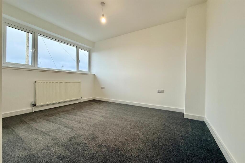 Additional image 8 of Fairfield Grove, Halesowen