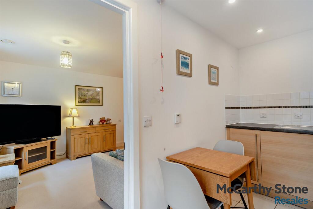 Additional image 8 of Peel Court, College Way, Welwyn Garden City, Hertfordshire, AL8 6DG