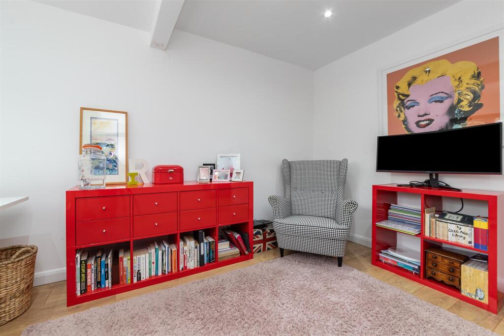 Additional image 7 of Tennyson Road, St. Albans