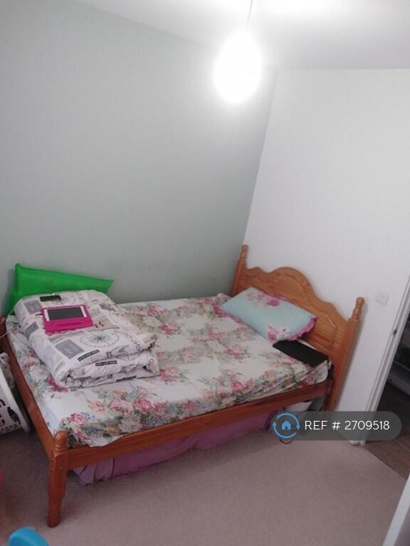 Additional image 5 of Town Centre, Hatfield, AL10